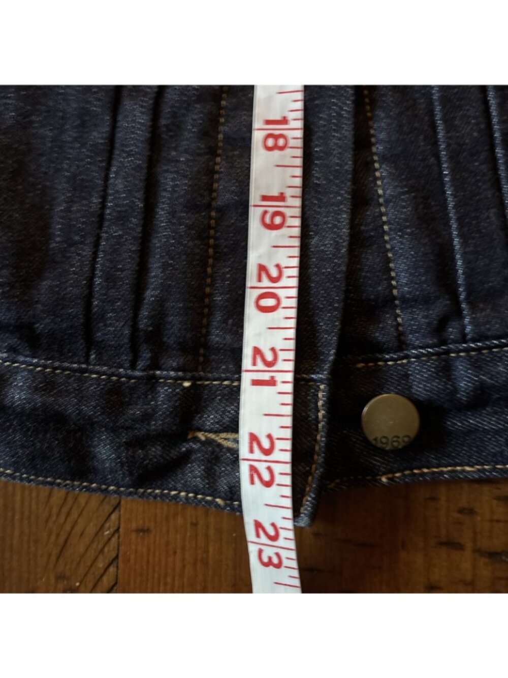 Gap 1969 Dark Denim Trucker Jacket Size Small Fitted See Measurements - Picture 6 of 7
